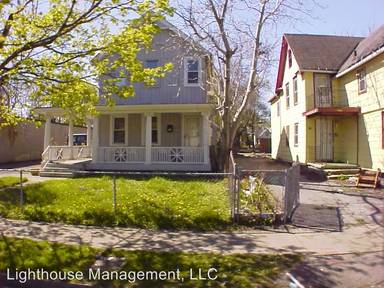 Main picture of 629 Jay St