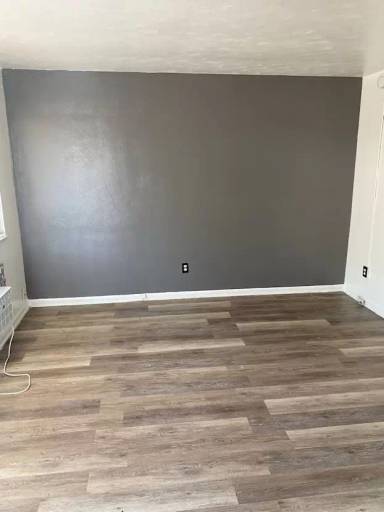 Main picture of 2247 Hepburn Ave