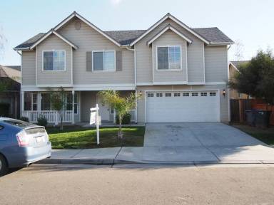 Main picture of 4665 W Oswego Ave