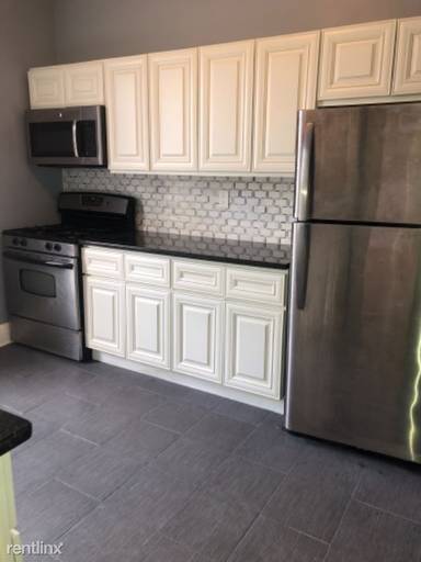 Main picture of 6700 Park Ave
