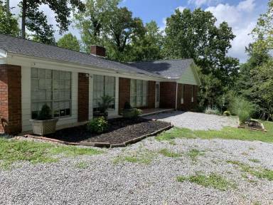 Main picture of 122 County Road 671