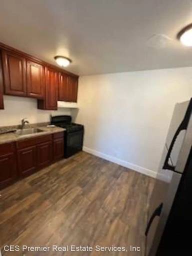 Main picture of 1728 Sutter Ave