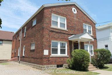 Main picture of 260 W 9th St