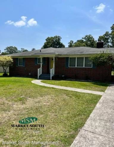 Main picture of 147 Azalea Ave