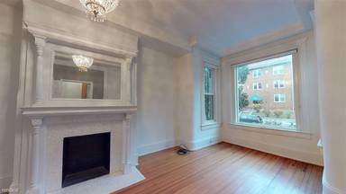Main picture of 1005 8th St NE