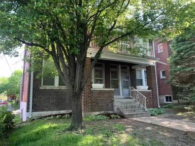 Main picture of 4950-4952 Lindenwood Ave