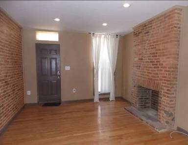 Main picture of 205 S Mount St