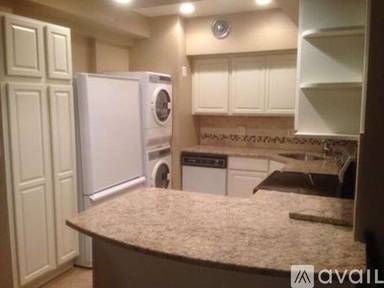 Main picture of Carrollton Condominium