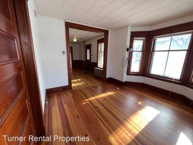 Main picture of Cozy One Bedroom in Ideal Location