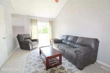 Main picture of 1337 Bradley Dr