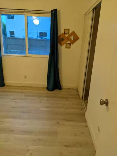 Main picture of 10123 Ranchitos Pl