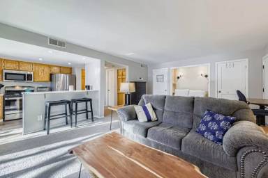 Main picture of 9680 Brentwood Way