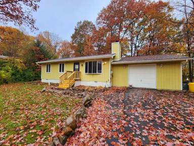 Main picture of 39 Mountain Dr