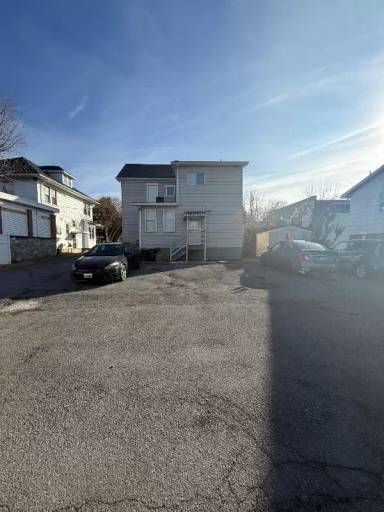 Main picture of 17604 Virginia Ave