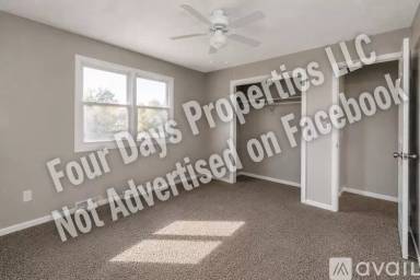 Main picture of 3401 SW 44th Pl
