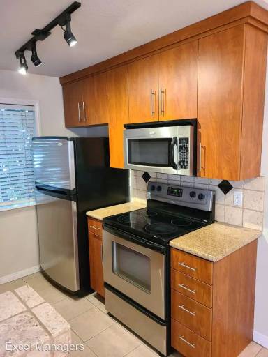 Main picture of 4470 48th St