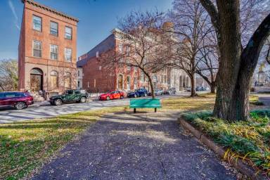 Main picture of 1317 Eutaw Pl