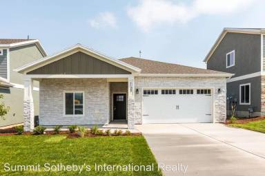 Main picture of 1125 E Becca Rd