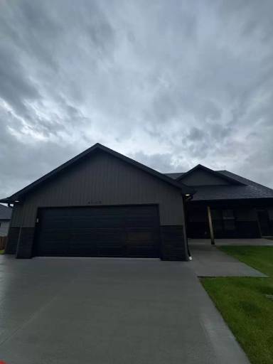 Main picture of 4680 Treaty Dr