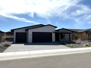 Main picture of 5512 E Edgar Way