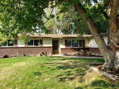 Main picture of 9507 W Appling Dr