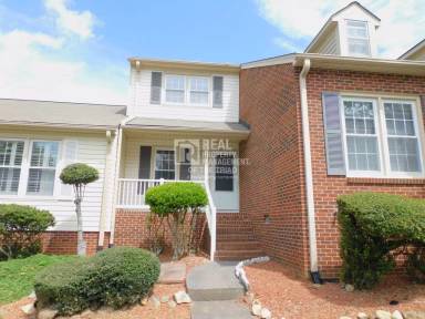 Main picture of 1880 North Winds Dr