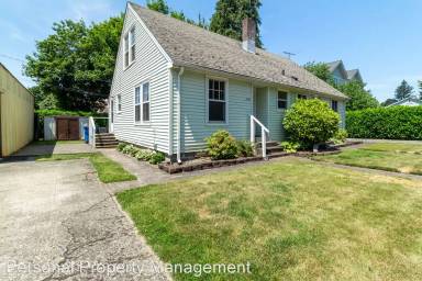Main picture of 1900 W 31st St