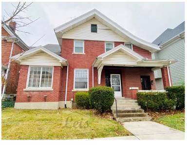 Main picture of 218 W 4th St
