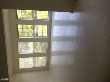 Main picture of 603 Saint Thomas Dr
