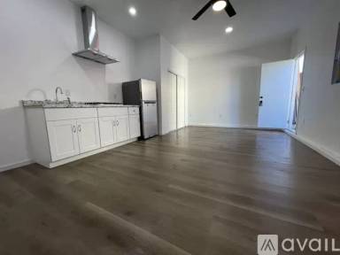 Main picture of 722 Peggy Dr