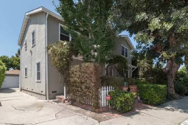 Main picture of 4711 Purdue Ave