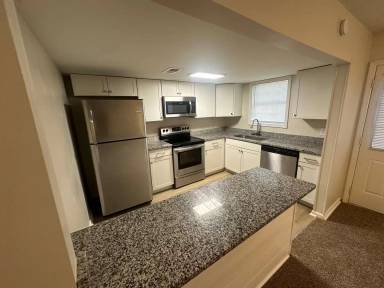 Main picture of 31 37 40 41 Williams Ct