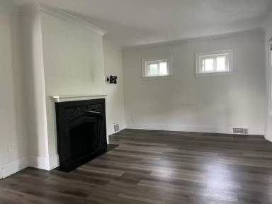 Main picture of 3265 E Overlook Rd