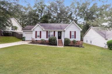 Main picture of 208 Turning Leaf Dr