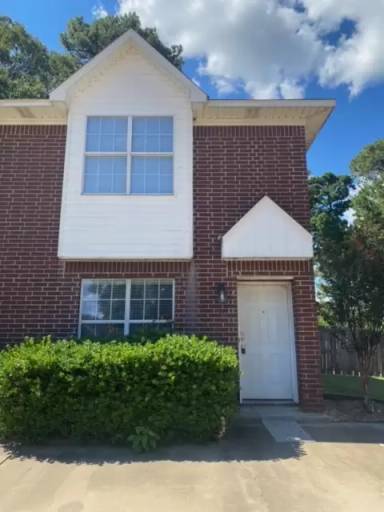 Main picture of 402 Cheyenne Pl