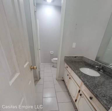Main picture of 3216 Tuam St
