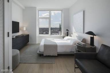 Main picture of 444 81st St