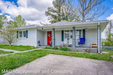 Main picture of 152 E Stevens St