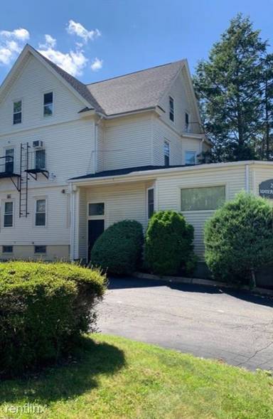 Main picture of 225 Waterman Ave
