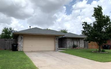 Main picture of 633 Fire Light Dr