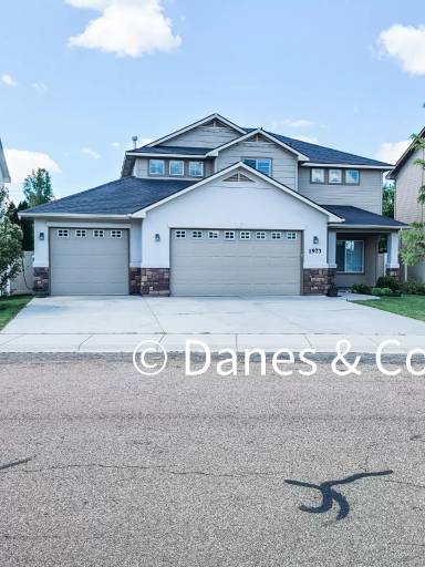 Main picture of 1973 W Apgar Creek Dr