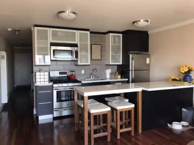 Main picture of 910 Presidio Ave