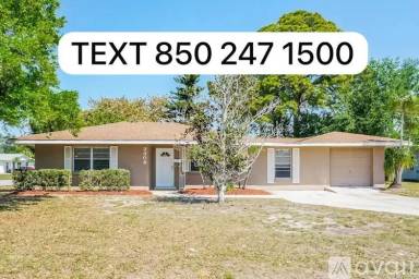 Main picture of 905 Daventry Dr