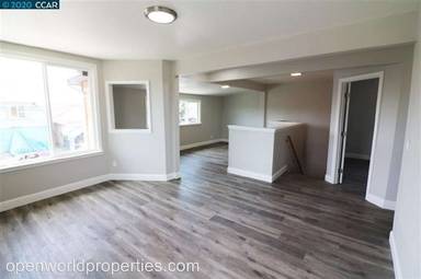 Main picture of 234 S 5th St