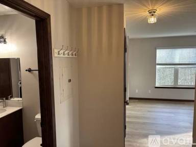 Main picture of 333 1st Ave NW