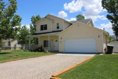 Main picture of 4740 Santa Fe Trl