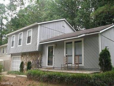 Main picture of 679 Burnt Creek Dr NW