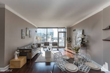Main picture of 100 E 14th Condo Board
