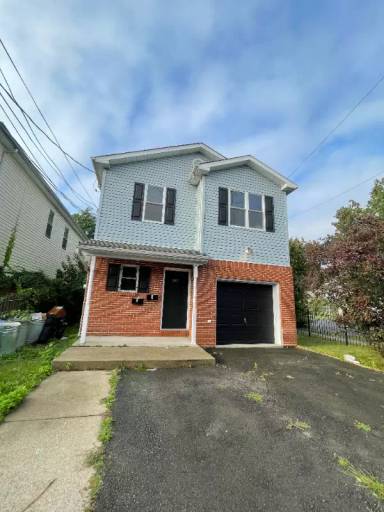 Main picture of 397 18th Ave