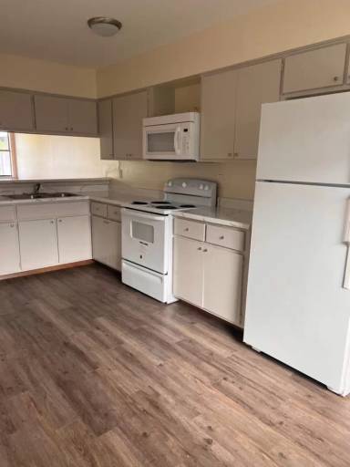 Main picture of 500 Burton Ave